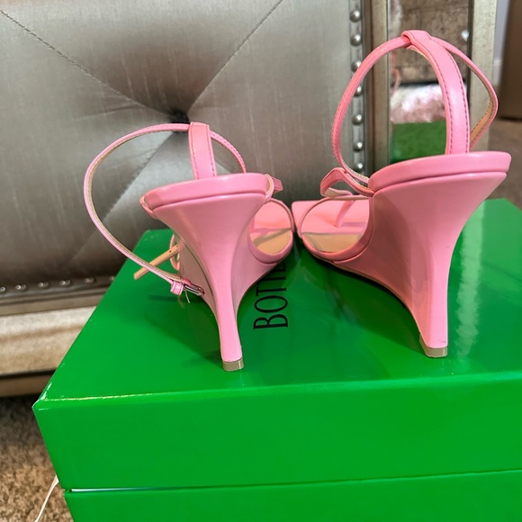 Bottega Veneta Stretch Multistrap Wedge Sandal - Picture 4 of 5